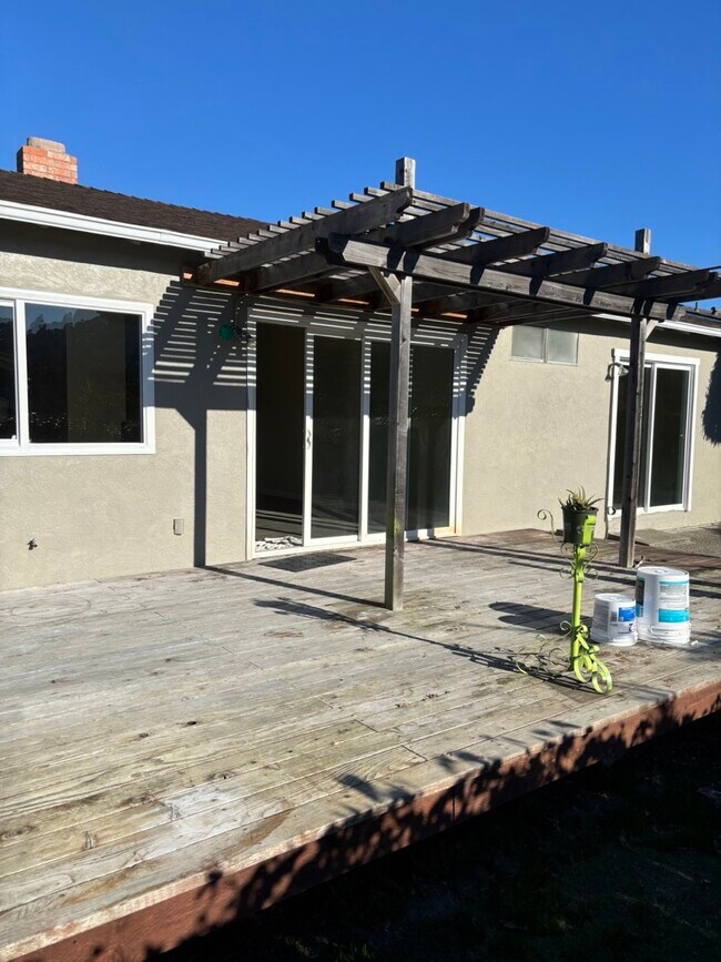 Building Photo - 3238 Colusa St