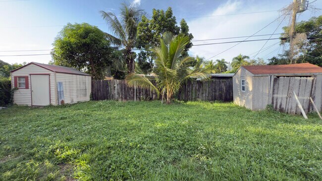 Building Photo - 551 NW 107th St
