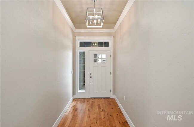 Building Photo - Beautiful Custom Single Level Boise Home A...
