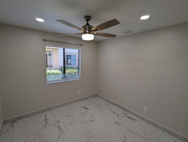 Building Photo - Single Story Condo; ground floor in El Cajon