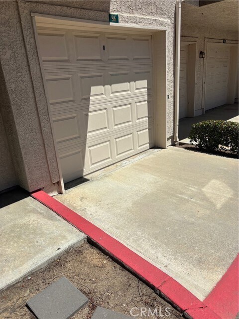 Building Photo - 1023 Vista Del Cerro Dr