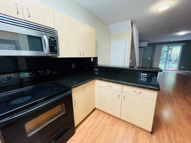 Building Photo - 4854 NW 58th Manor