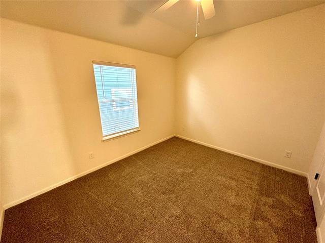 Building Photo - 4910 Dry Creek Rd