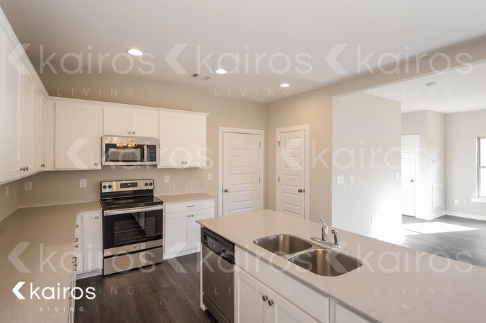 Building Photo - 11386 Crimson Ridge Rd