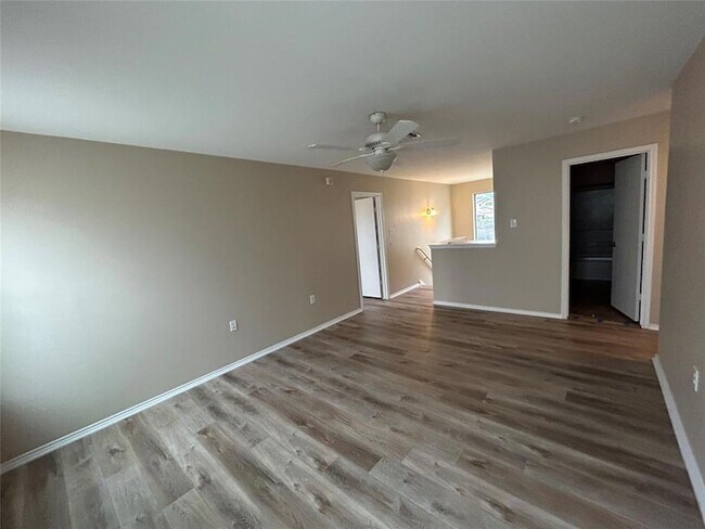 Building Photo - 9001 Bird Brook Ln
