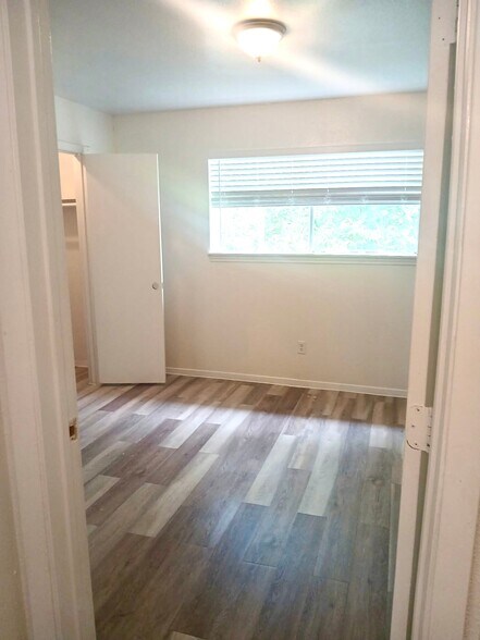 Building Photo - 7818 Calhoun Rd