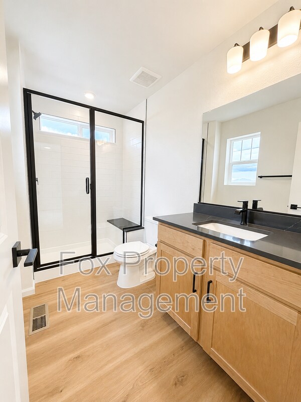 Building Photo - 300 Nighthawk St