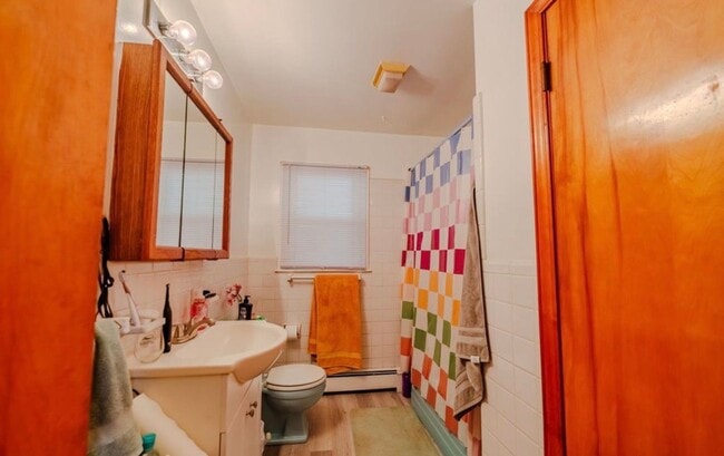 Building Photo - 203 Airport Rd