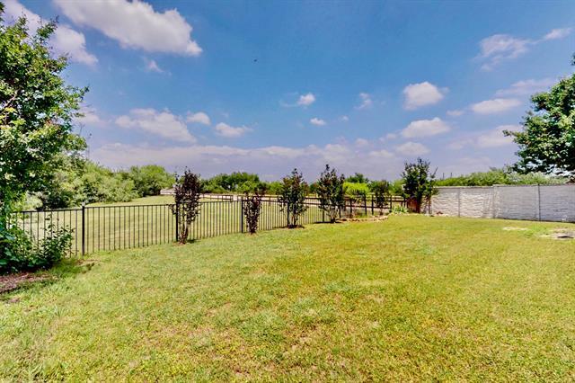 Building Photo - 7809 Enchanted Isle Dr