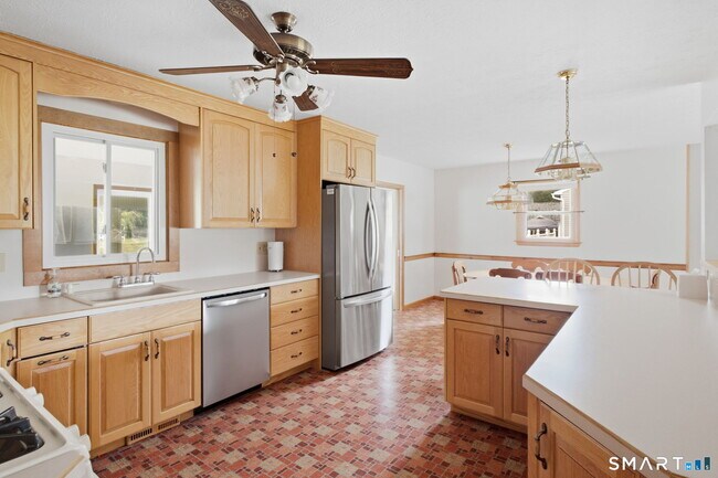 Building Photo - 29 Lowery Dr