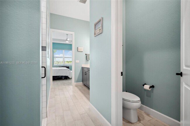 Building Photo - 9734 SW Meridian Wy