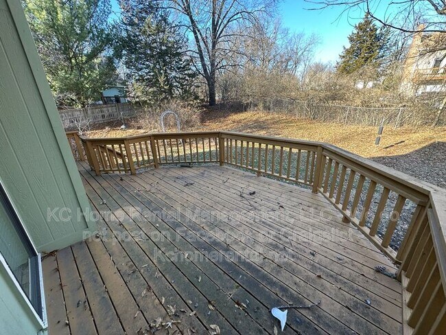 Building Photo - 9802 NW 72nd Terrace