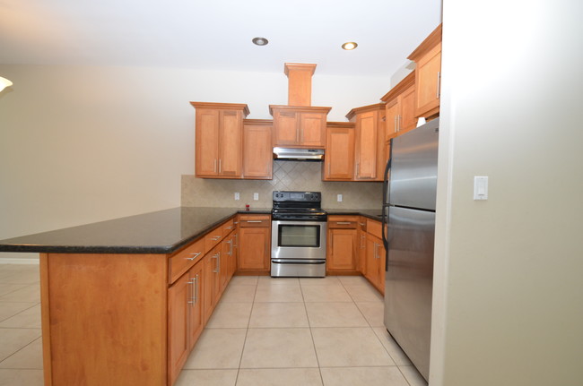 Kitchen - 6705 Garden Woods Ave