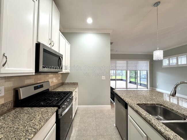 Building Photo - 2388 Datura Lp