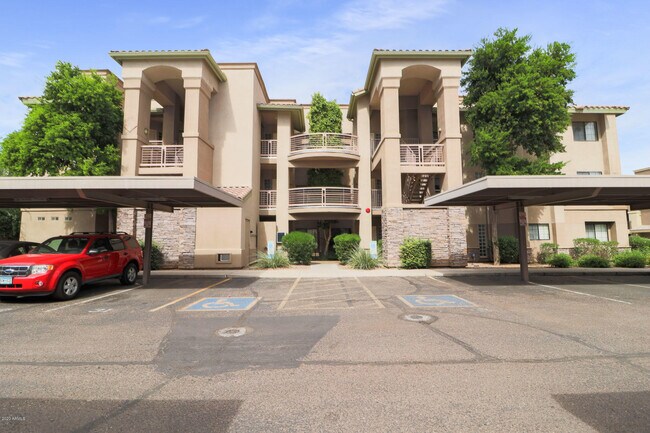 Building Photo - 7609 E Indian Bend Rd