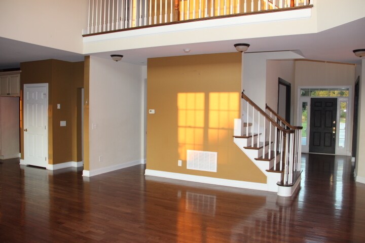 Building Photo - 5009 Groves Edge Ln