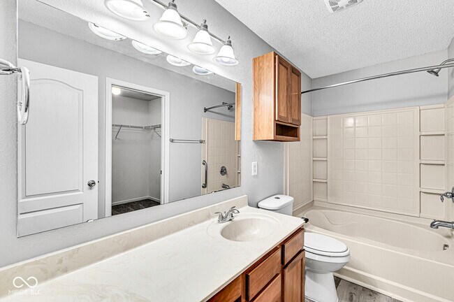Building Photo - 12254 Maize Dr