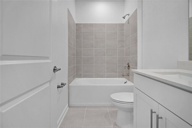 Building Photo - 5529 Nina Wy
