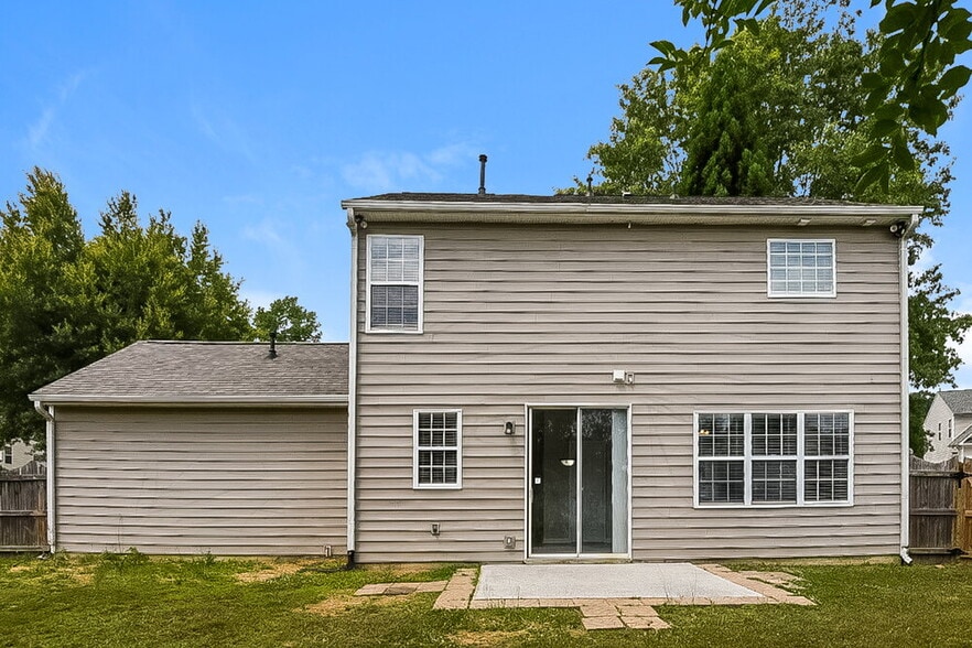Building Photo - 107 Chamberlyn Ln