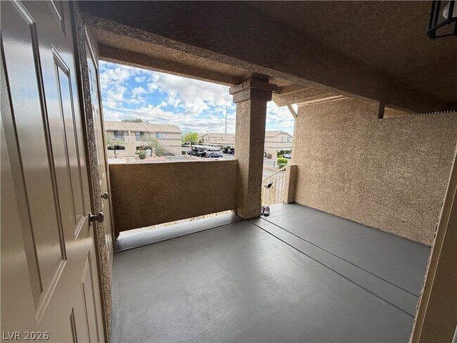 Building Photo - 1401 N Michael Way