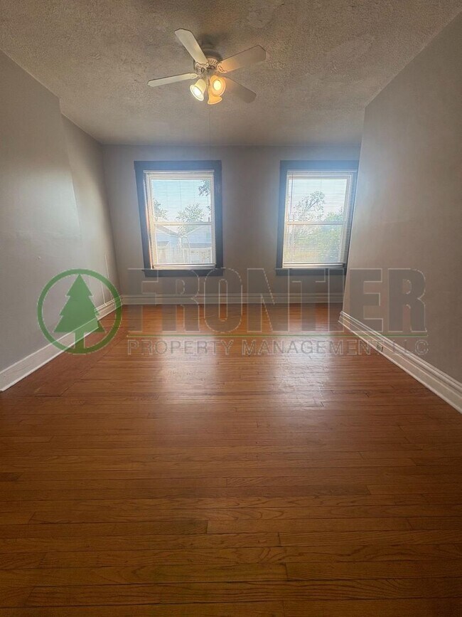 Building Photo - 4114 Osceola St