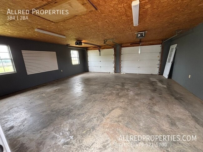 Building Photo - 1855 Brush Creek Rd