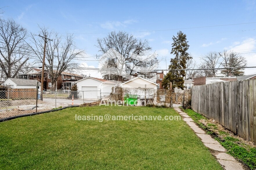 Building Photo - 929 Fillmore St