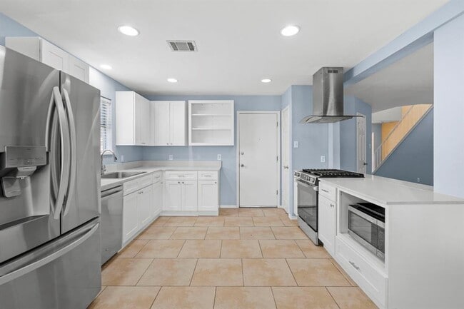 Building Photo - 4015 Iriona Bend