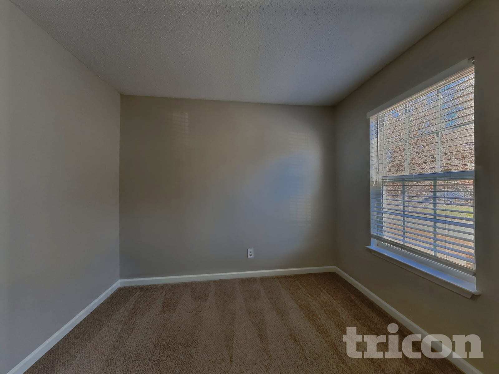 Building Photo - 6231 Creekbrooke Ct