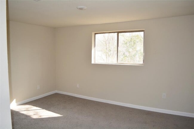 Building Photo - 3007 Grovey St