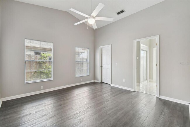 Building Photo - 3034 Ellington Way