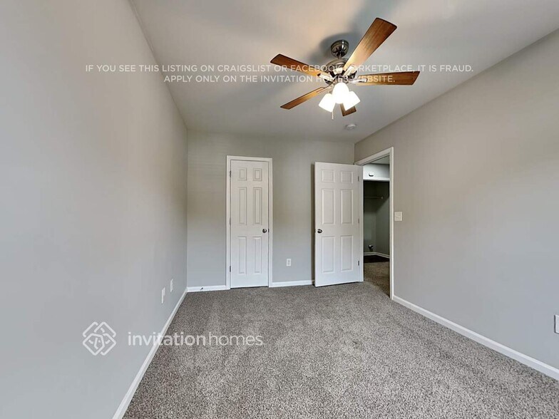 Building Photo - 3548 Burkland Dr