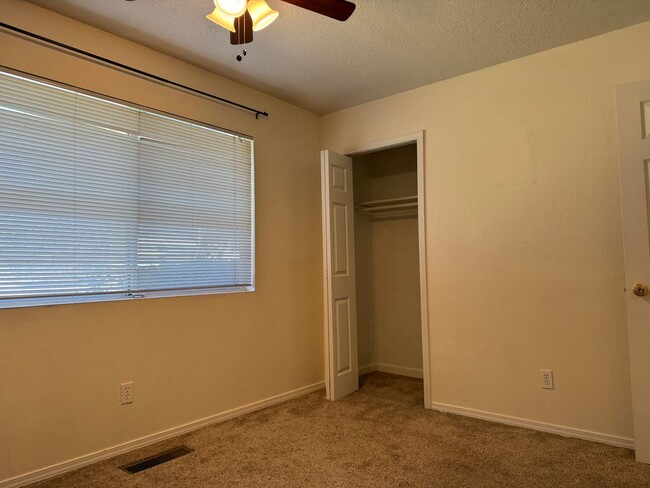 Building Photo - Home on 1 acre lot with above ground pool