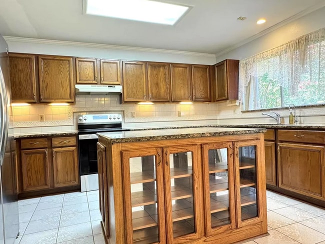 Building Photo - 25018 Granite Path