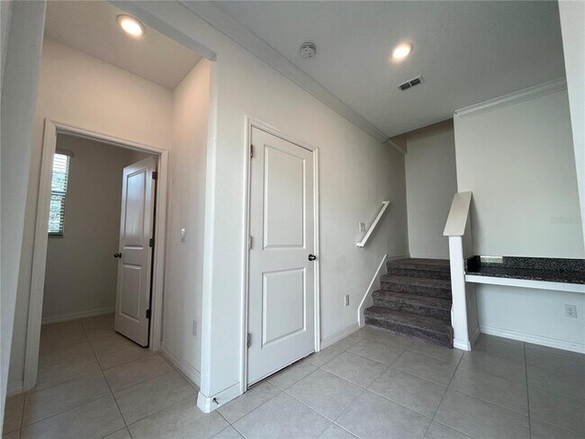 Building Photo - 30813 Veridian Wy