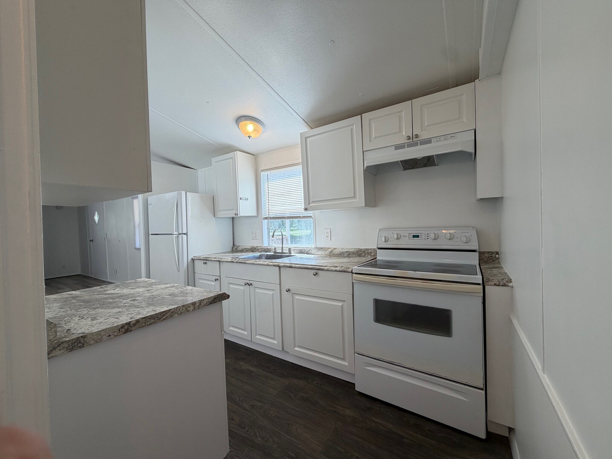 Building Photo - 4865 NW 27th St