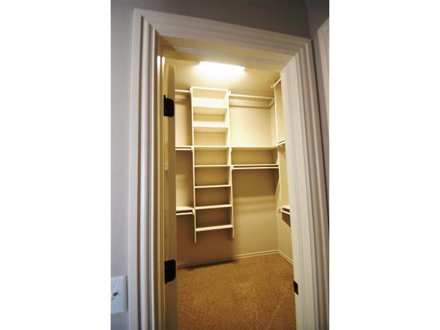 Building Photo - 5017 Arbuckle Dr