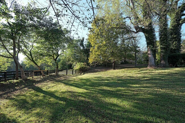 Building Photo - Beautifully Restored Ivy Residence, Fully Furnished with Utilities Included