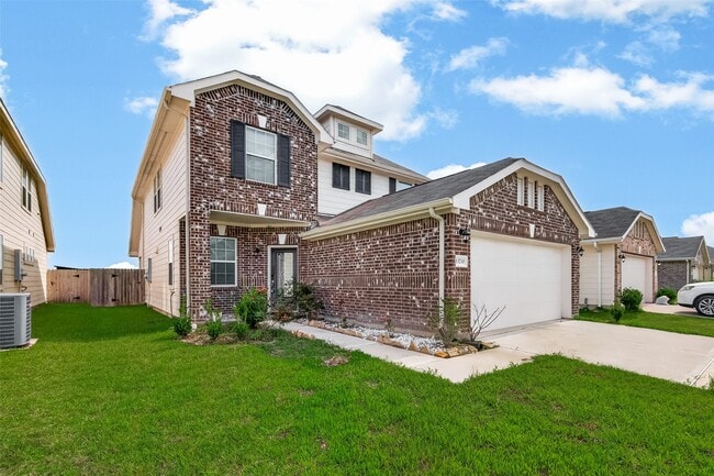 Building Photo - 13730 Andover Park Dr