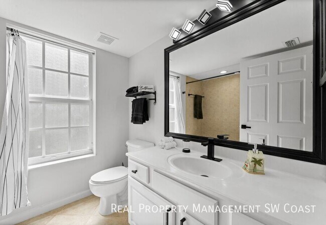 Building Photo - 4109 Residence Drive