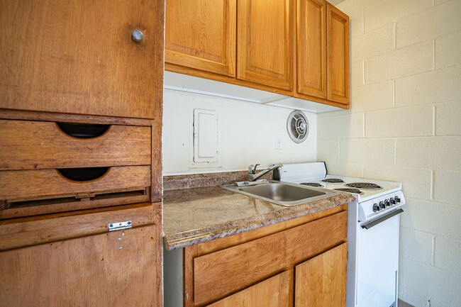Interior Photo - La Mirada