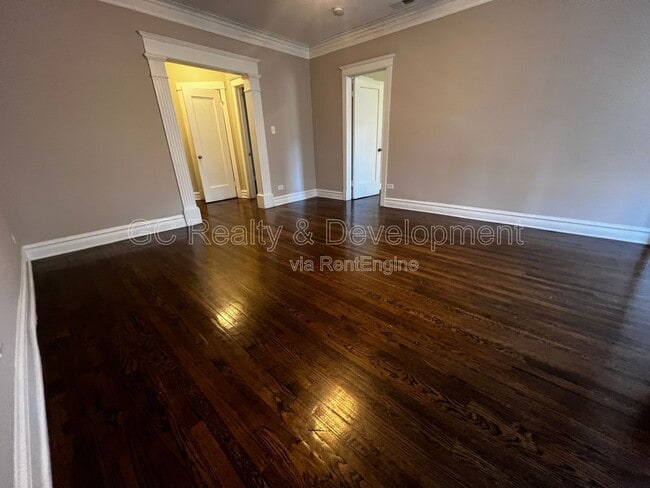 Building Photo - 6031 S Eberhart Ave