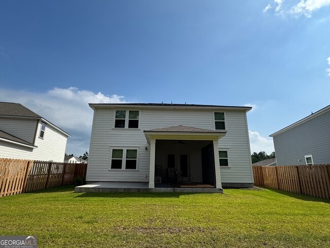 Building Photo - 114 Old Field Run
