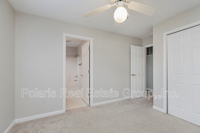 Building Photo - 1876 Misty Lake Dr