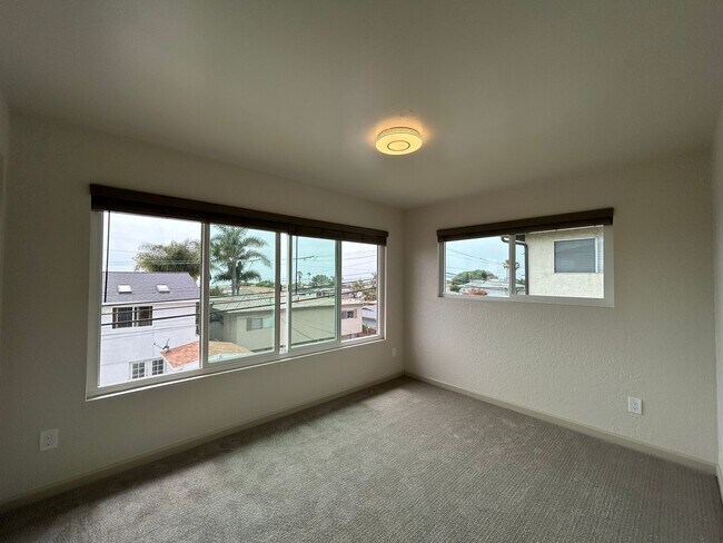 Building Photo - Beautiful Remodeled Home In Cardiff