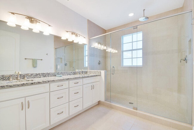 Building Photo - 106 Ocean Breeze Dr