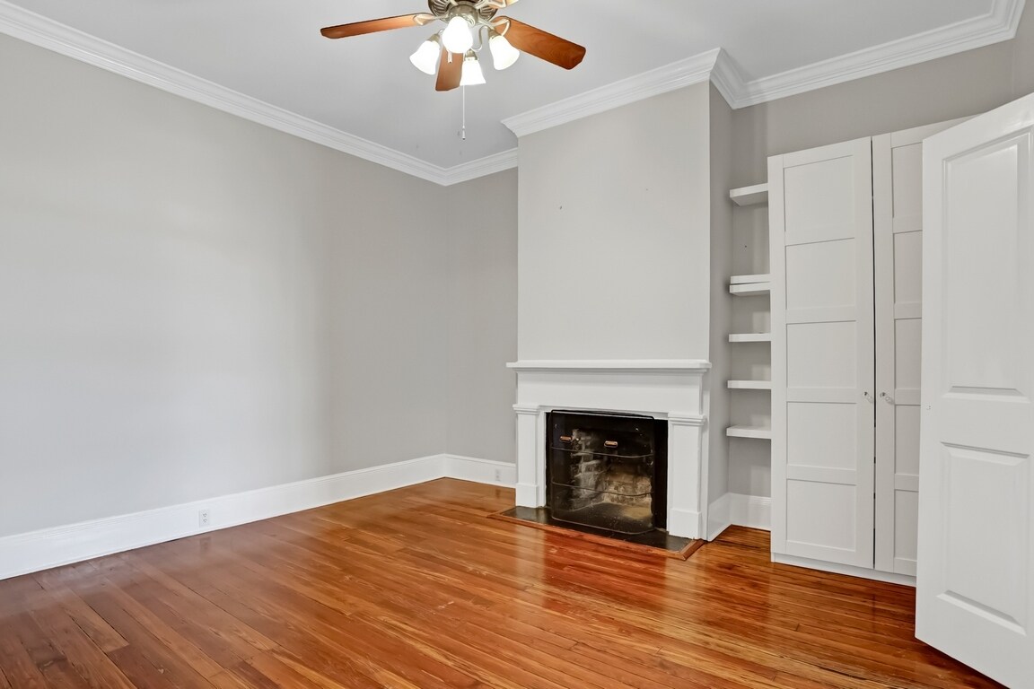 Building Photo - 403 Tattnall St