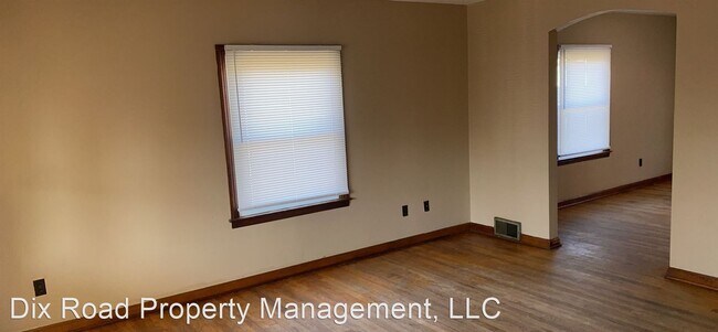 Building Photo - 3 br, 1 bath House - 1501 Smith Avenue,