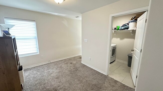 Building Photo - 3614 Jorge Sosa Dr