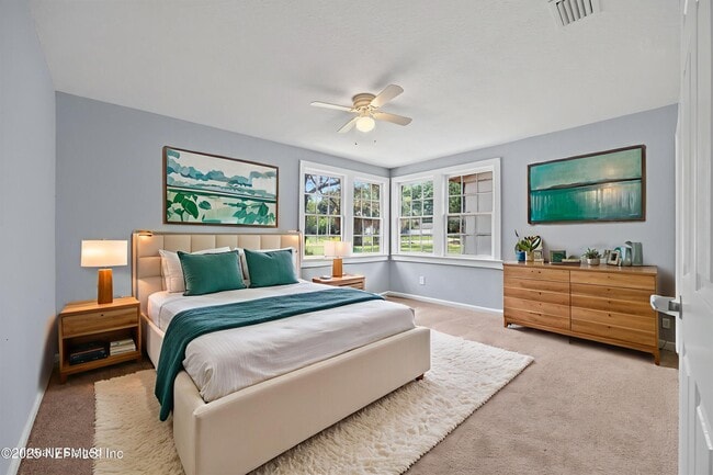 Building Photo - 1011 Glencarin St